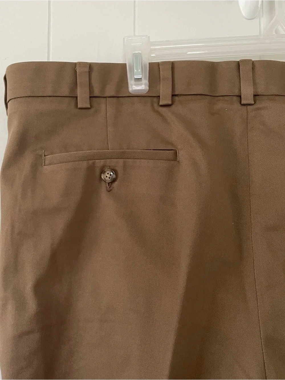 Roundtree & York TravelSmart Men’s Brown Dress Pants 44x30 Pleated Cotton